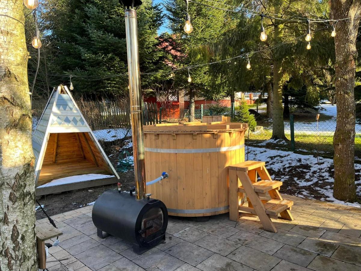 Przystanek Jeziorna 49 Villa Perlino Екстериор снимка