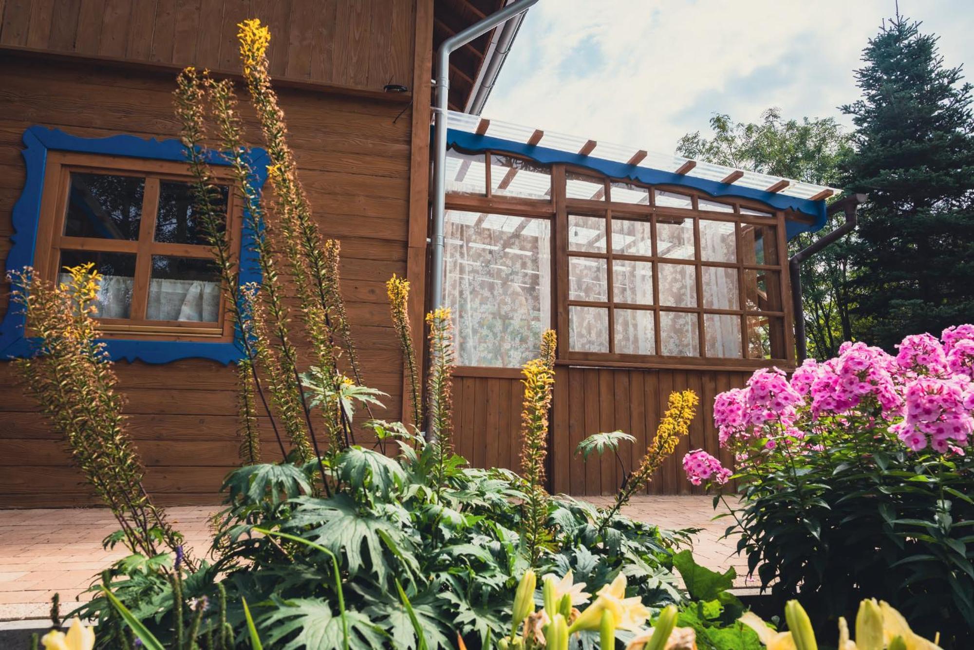 Przystanek Jeziorna 49 Villa Perlino Екстериор снимка