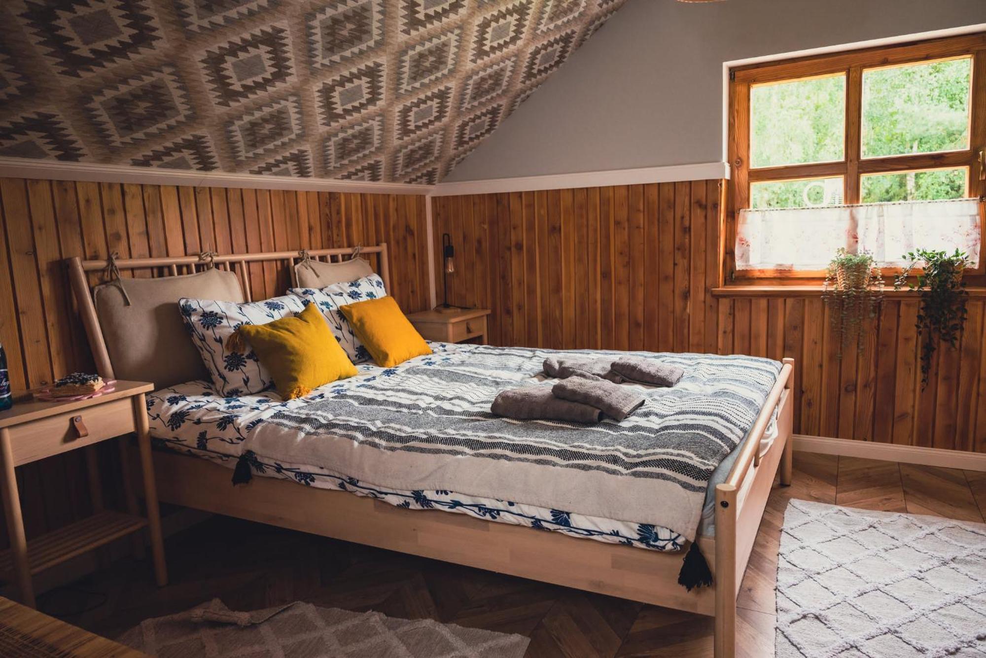 Przystanek Jeziorna 49 Villa Perlino Екстериор снимка